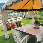 Signorile Con Giardino Aoste