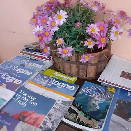 Vakantiehuis Signorile Con Giardino Aosta