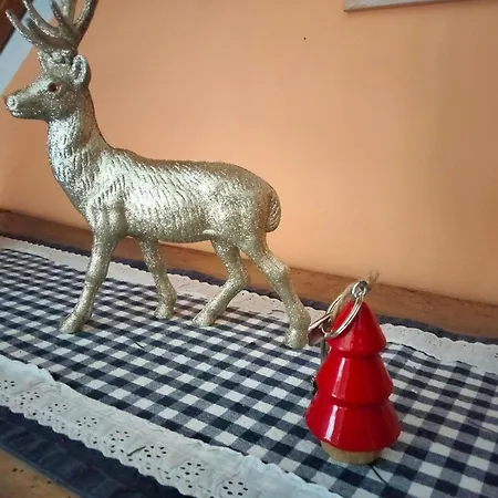 Signorile Con Giardino Nyaraló Aosta