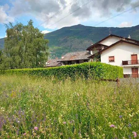 Signorile Con Giardino * Aosta
