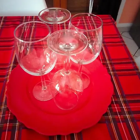 Signorile Con Giardino Tatil Evi Aosta