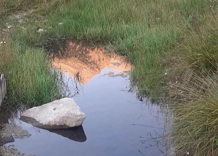 Signorile Con Giardino Nyaraló Aosta